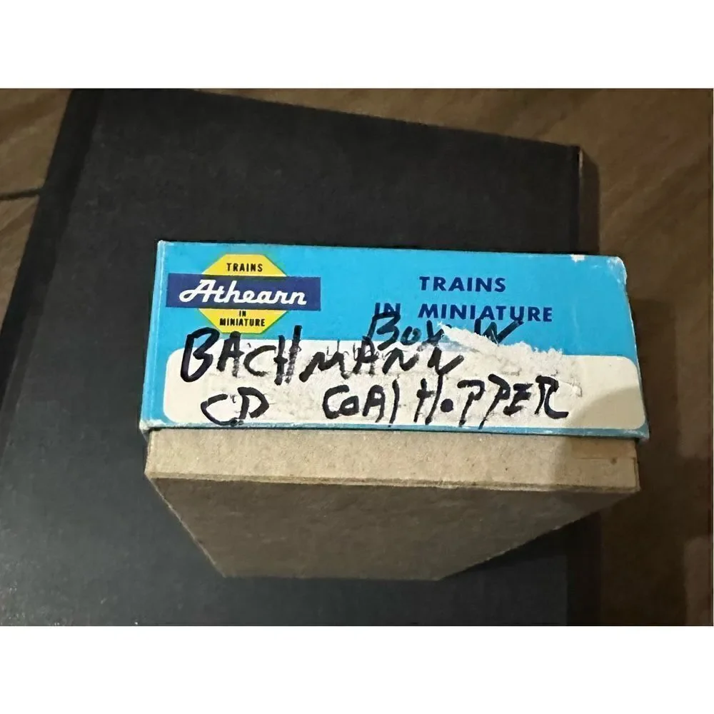 Vintage HO Athearn Bachman Coal Hopper CP Rail Train Car With Box